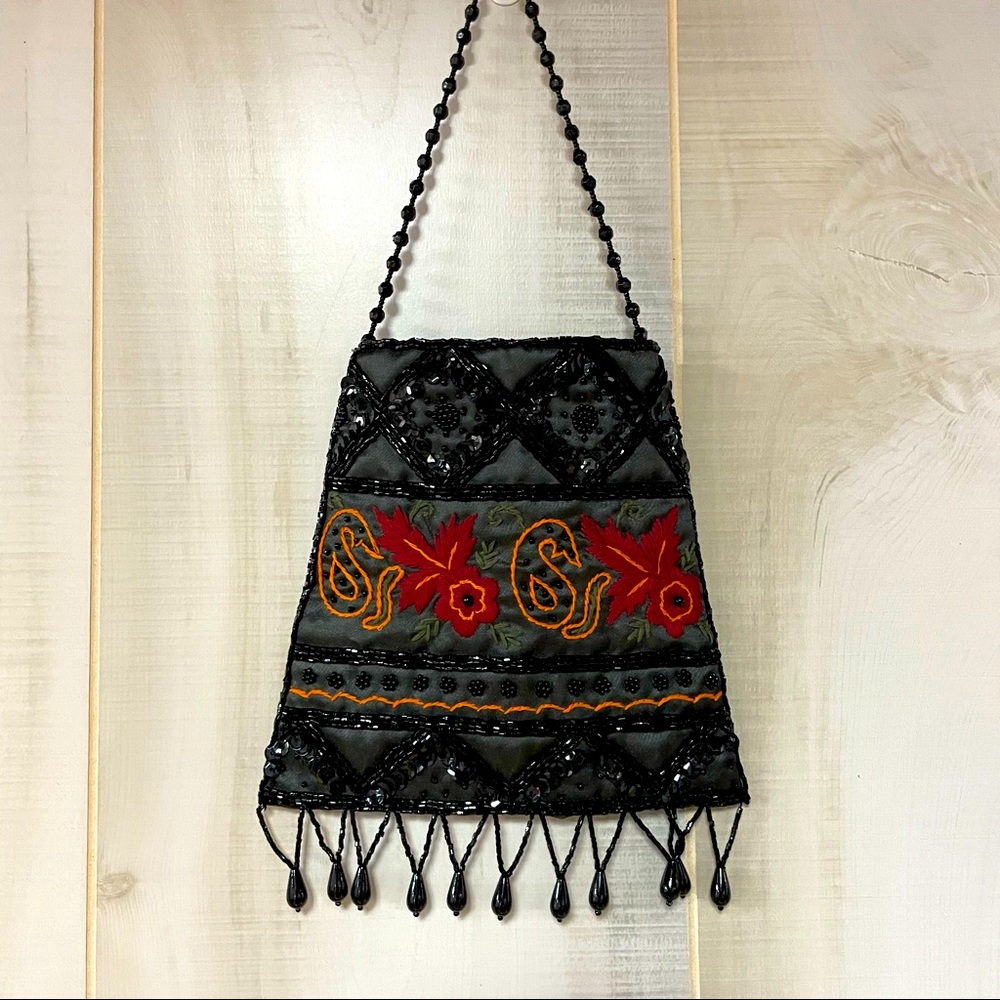 Valerie Stevens Black Red Embroidered Beaded Evening Bag Fringe Boho